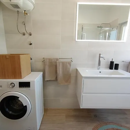 Novi Prostrani U Strogom Centru Pule Póla